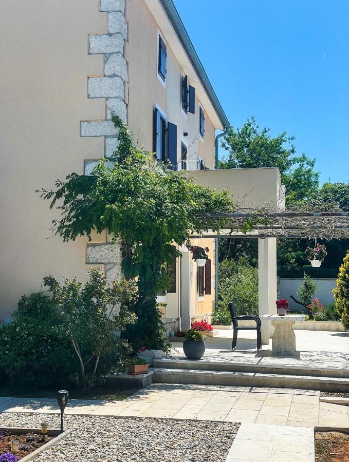 Borghetto