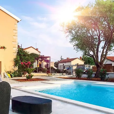 Apartments Borghetto Vinkuran Exterior photo