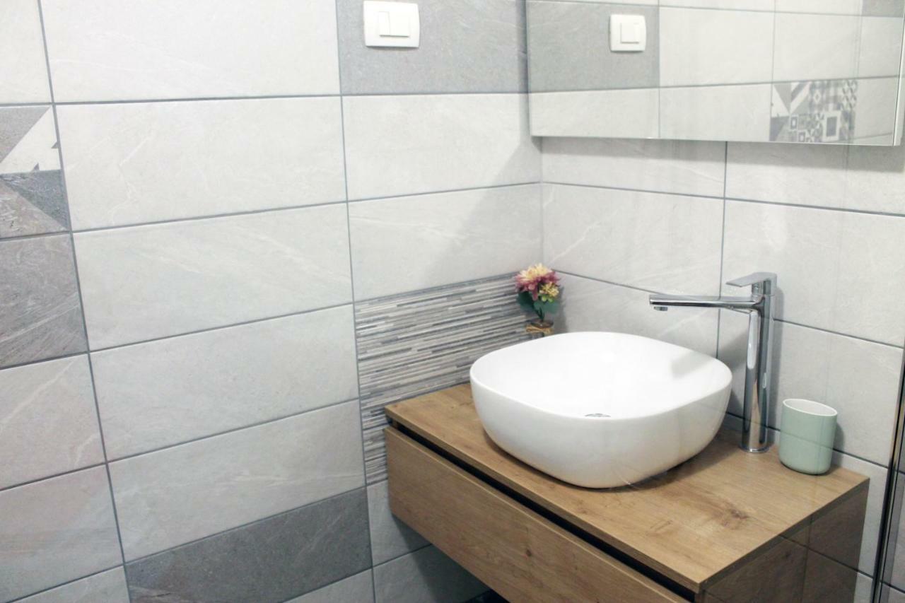Borghetto Apartment *